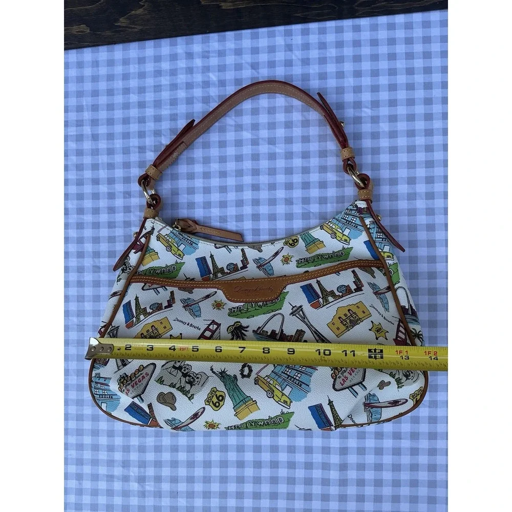 Dooney & Bourke East West Collins Hobo Handbag Americana‎ Hollywood Travel MINT